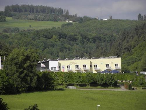 Zur Morschbach Hotel Altlay Bagian luar foto